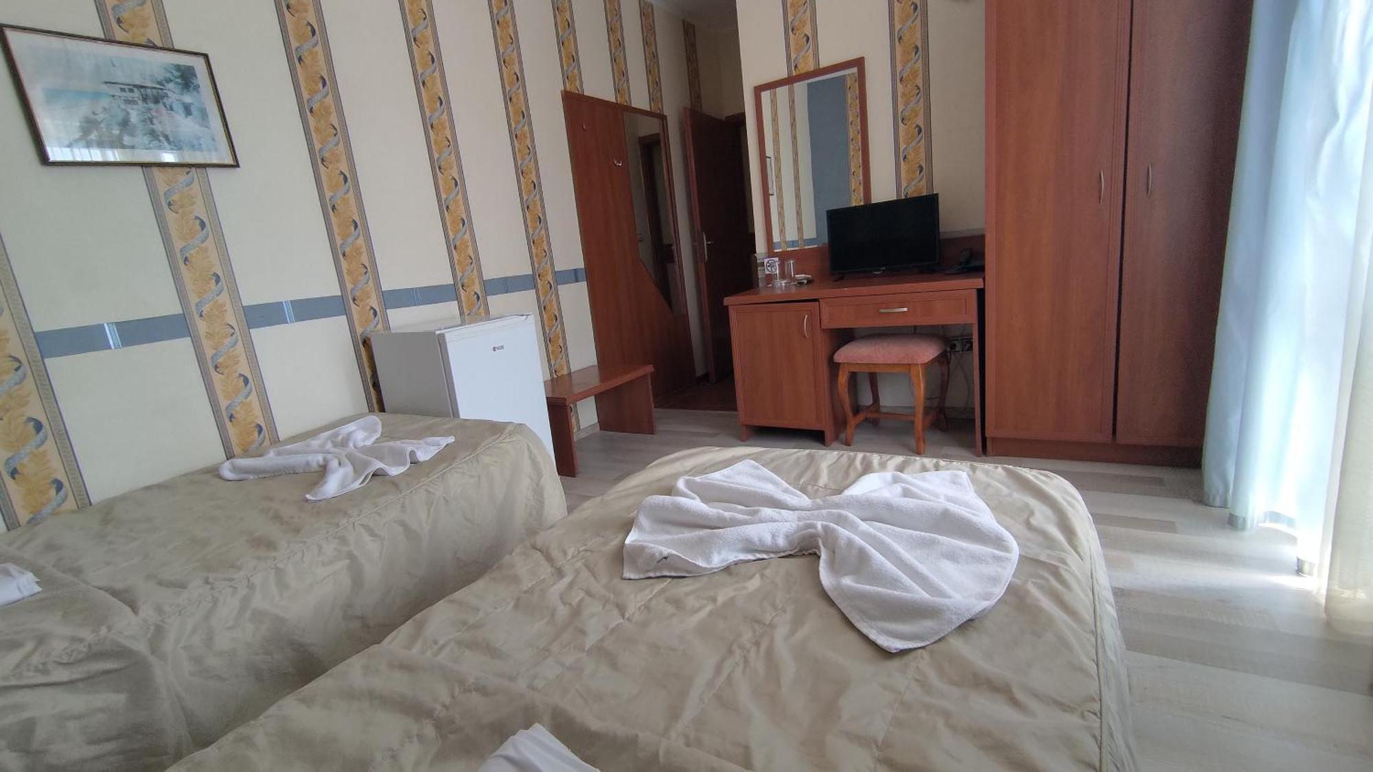 Lotos Hotel Balçık Dış mekan fotoğraf
