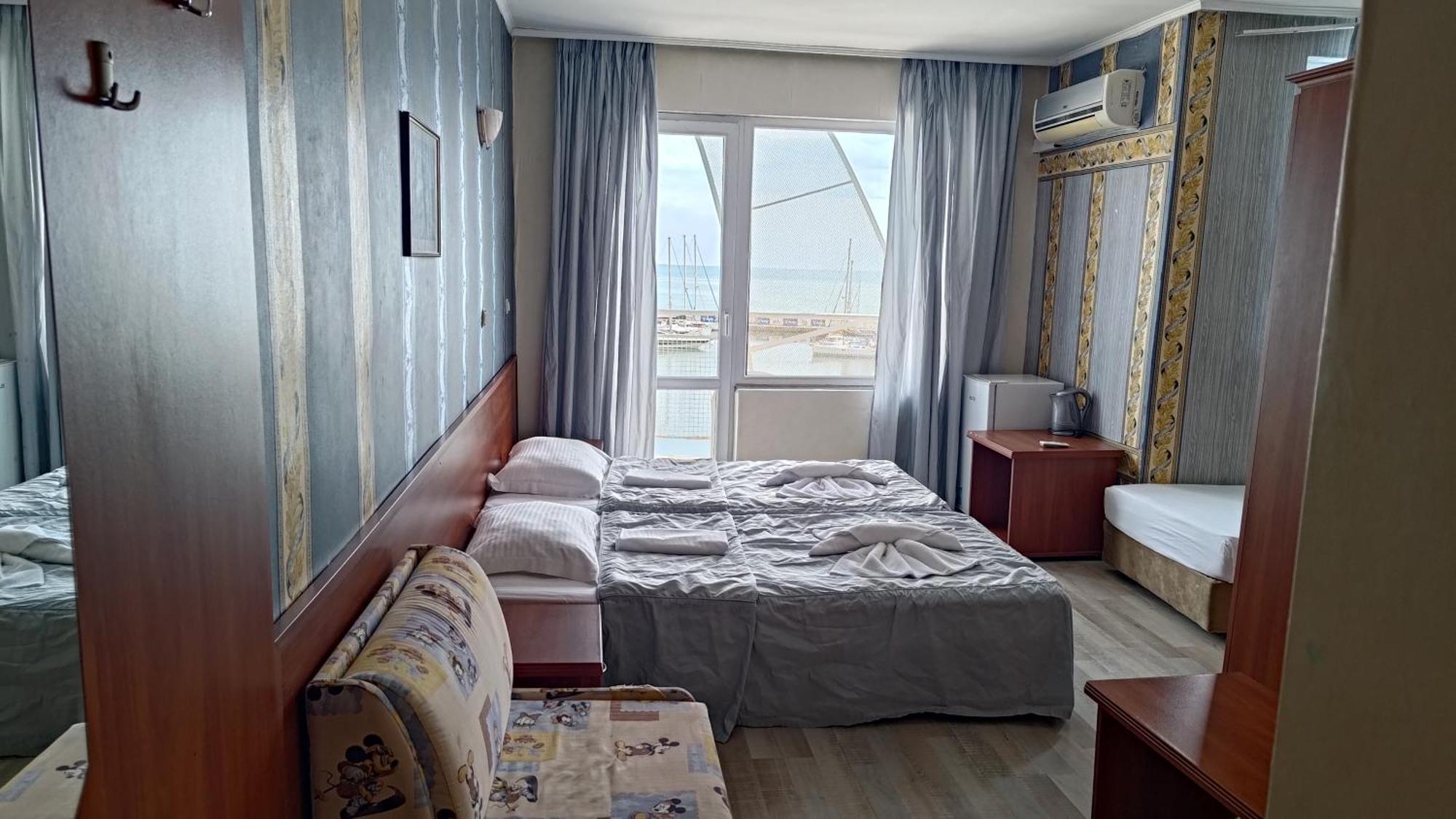 Lotos Hotel Balçık Dış mekan fotoğraf