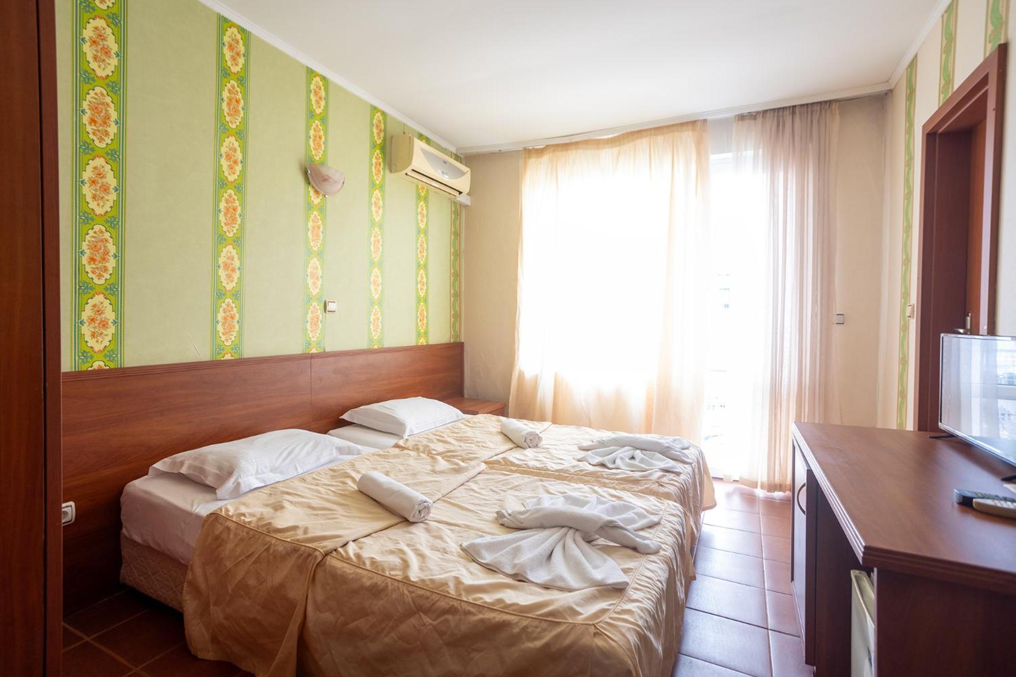 Lotos Hotel Balçık Dış mekan fotoğraf