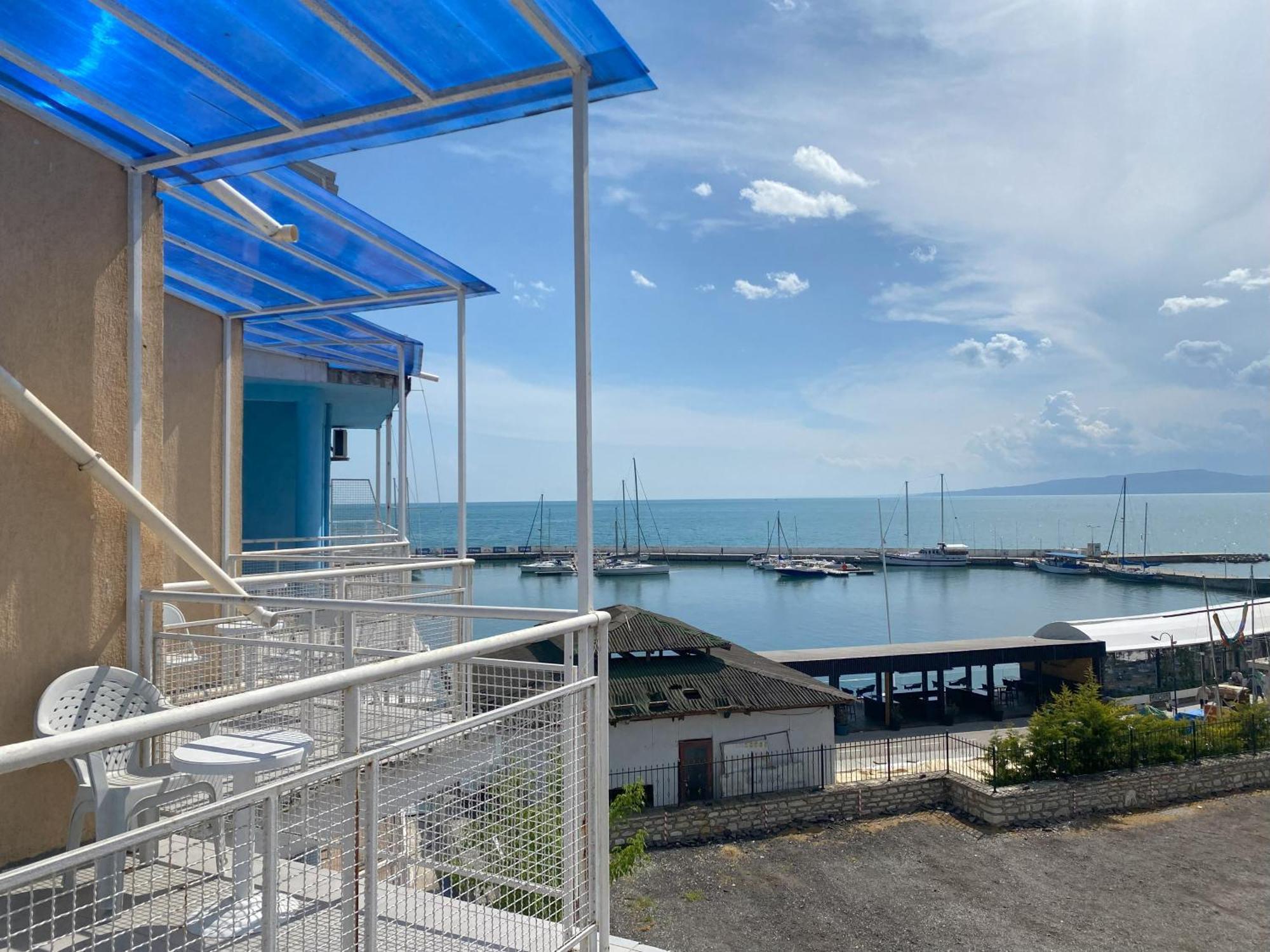 Lotos Hotel Balçık Dış mekan fotoğraf